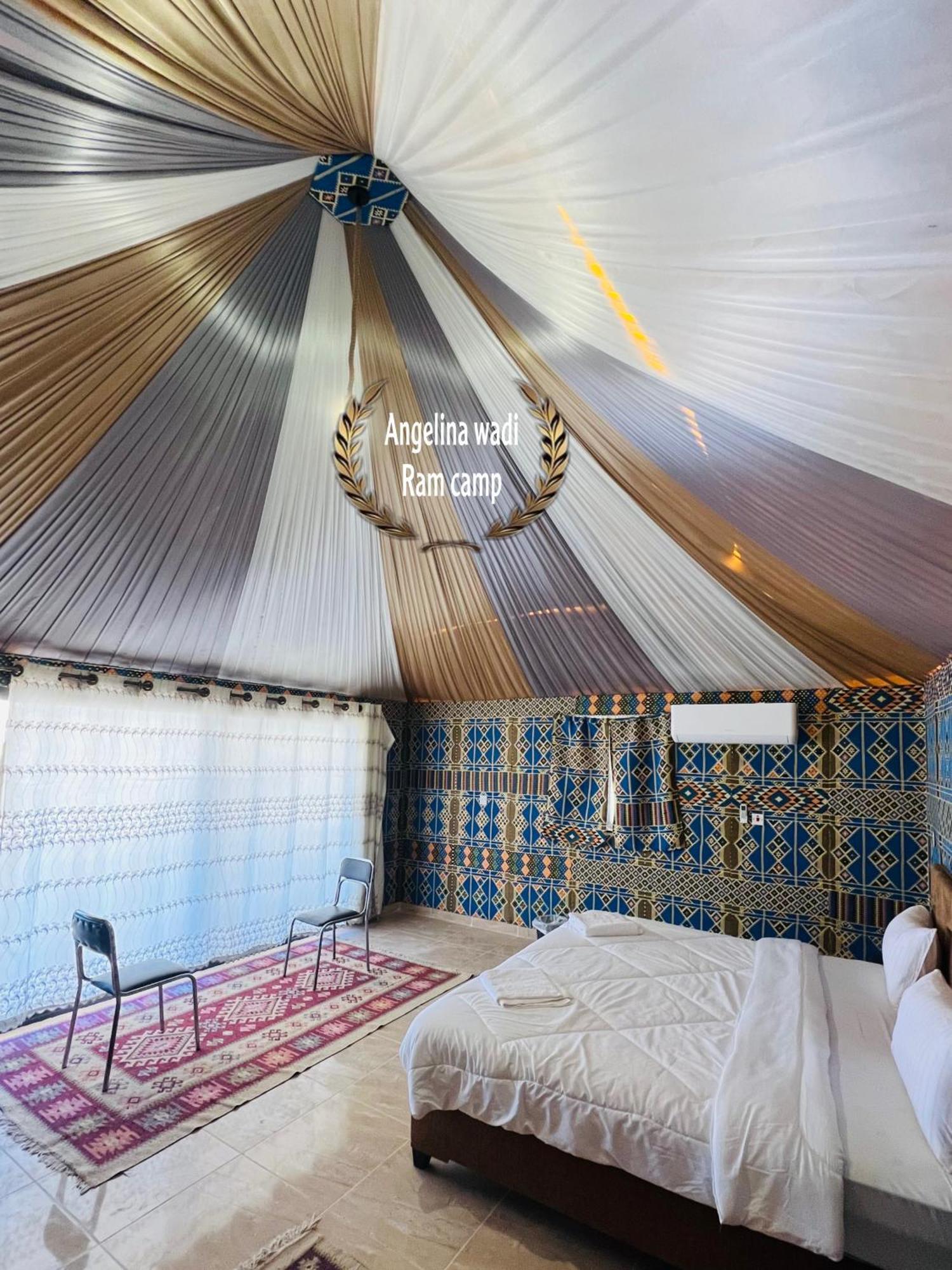 Angelina Wadi Rum Camp Eksteriør billede